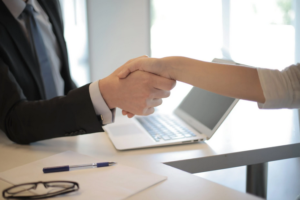 shake hands